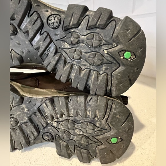 Timberland Mt. Maddsen Boots. Men Size 8, EUC - Picture 6 of 8